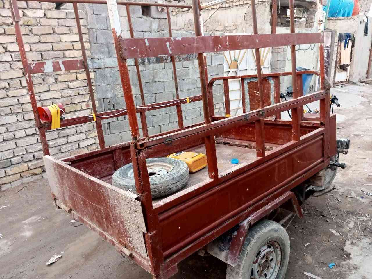 السلام عليكم ستوته للبيع
موديل 16 محرك صقر موديل 21 اكسن صقر موديل 21 صدر صقر كله جديد 
ستوته مثل ماتشوف بعينك  السعر  650 وبيها مجال 
مكاني بغداد الأمين الثانيه رقم الهاتف ***********
