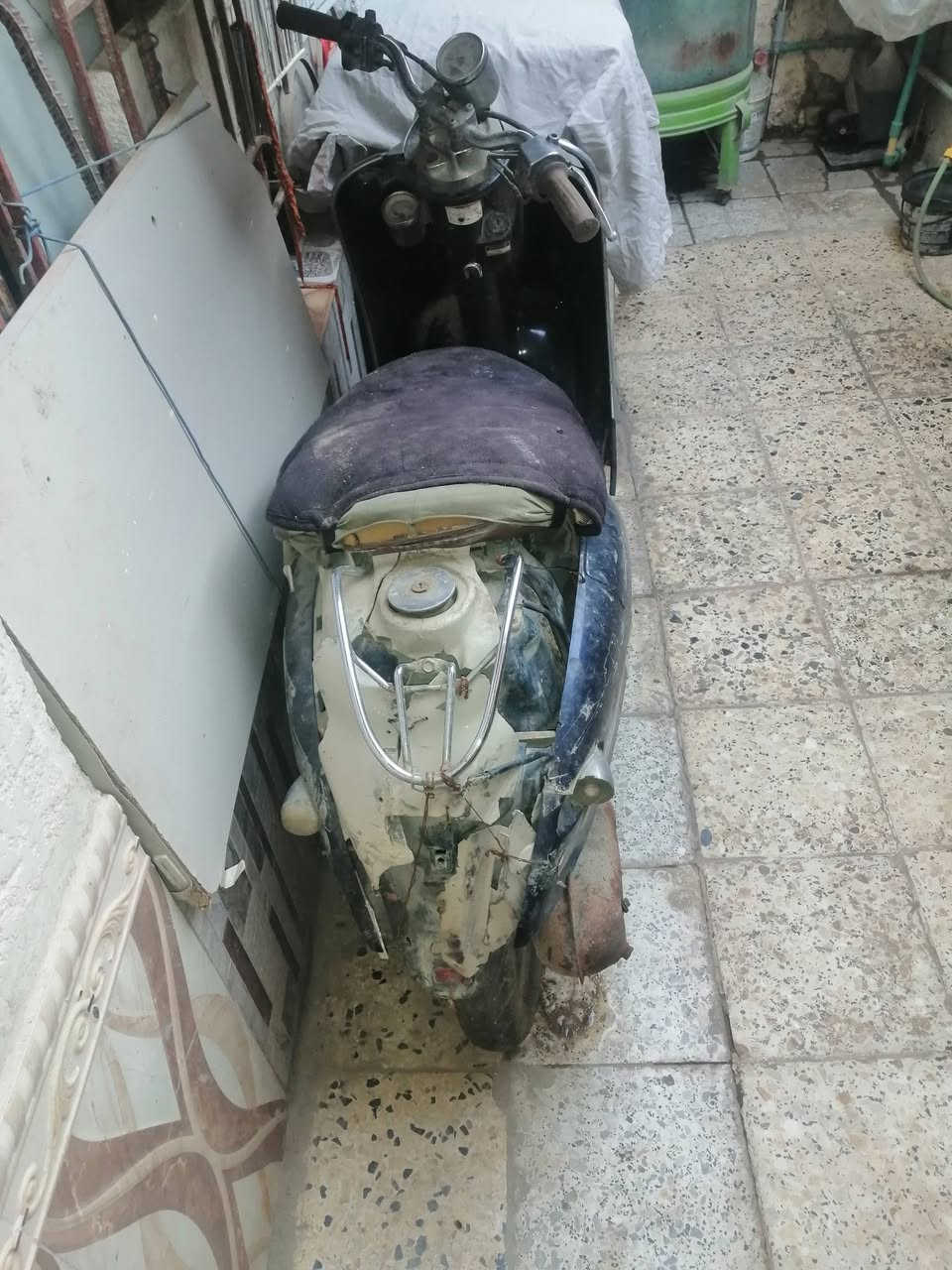 دارجه مصريه للبيع عطله
عطله بلك وتواير تنفخ وهندر عوزه تصليح بسيط


**إذا كنت صاحب هذا الإعلان وتريد حذفه لأي سبب، رجاءا أرسل رسالة إلى الدعم الفني**