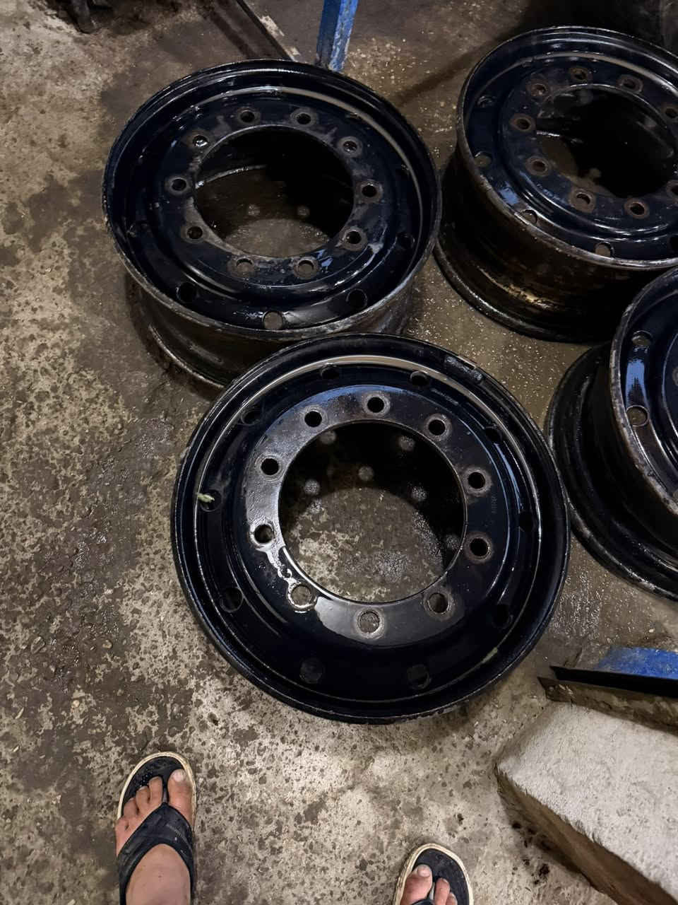 وياله البيع مال لوردر
***********
