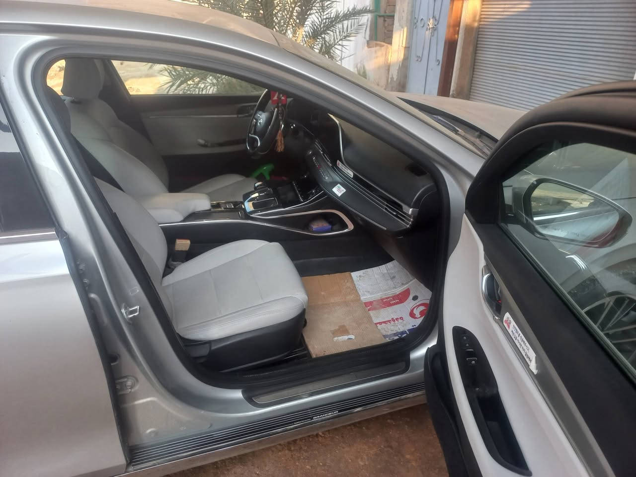 مكلف بالنشر
هونداي ازيرا غاز بلادي لون سلفر للبيع مرقم قادسيه كشنات جلد اوف وايت كهربائيه حساسات كامره خلفيه رادارات كير طياري توقف ذاتي مواصفات فول الفول
 مكفوله كفاله عامه السعر٢٢٥ ورقه مع المجال البسيط الديوانيه  
***********
