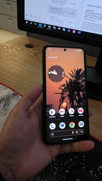 بيكسل ٨ برو • ١٢٨ • ضمان سنة