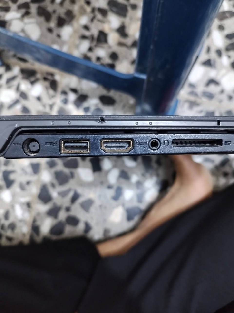لابتوب دل مستعمل سنتين
نظافة 80%
ثلاث مداخل USB
يشغّل يوتيوب وتلگرام
خاص لمحبي القراءة ومواقع التواصل الاجتماعي
يأتي معه شاحنة اصلية وماوس سلكي

السعر 60 الف قابل للتفاوض


**إذا كنت صاحب هذا الإعلان وتريد حذفه لأي سبب، رجاءا أرسل رسالة إلى الدعم الفني**