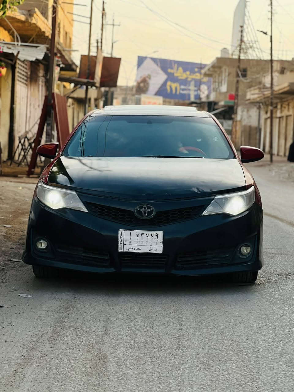 كامري للبيع موديل 2014 فول مواصفات  سياره جاهزه حداديه جديده محرك وكير خير من الله حجم لمحرك 2.5 رقم بابل ومكانها بابل سعرها 90 المالك كرايبي بس كشر السياره  يحتاجله تعديلات يعني مال جناي ***********
