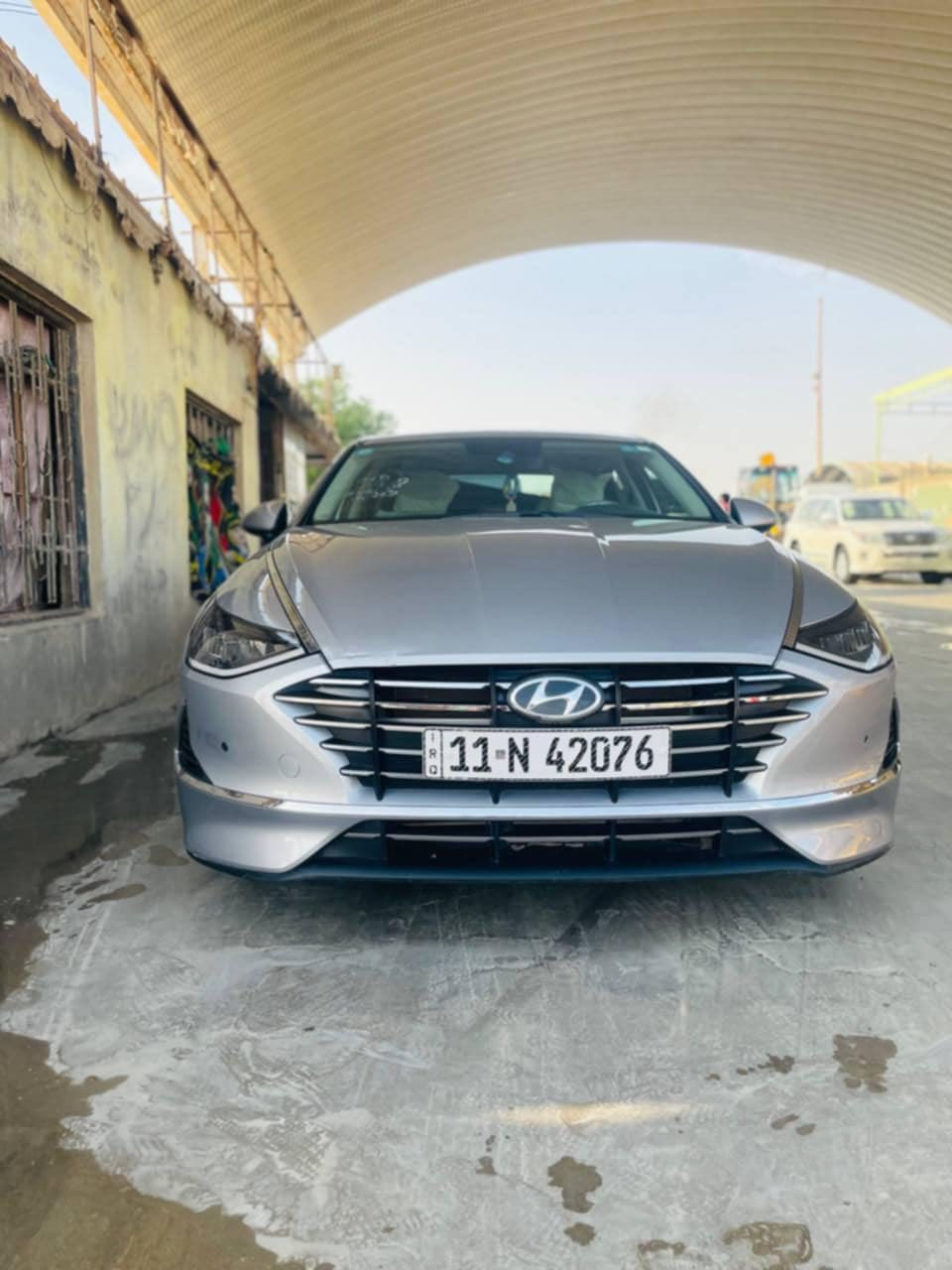 للبيع 
هونداي سوناتا موديل 2023🌟
ماشيه (34km)
مواصفات :
شاشه كبيره كامره دواره 
تحدييد مسار مثبت سرعه مانع انزلاق
3 انضمه قياده sport 🔥 normal✔️eco✅
دواخل بيجي + اسود وبعد بيها مواصفات 
محرك 2500🔥
للاستفسار  📞
***********
***********
مكان السياره الديوانيه 📍
