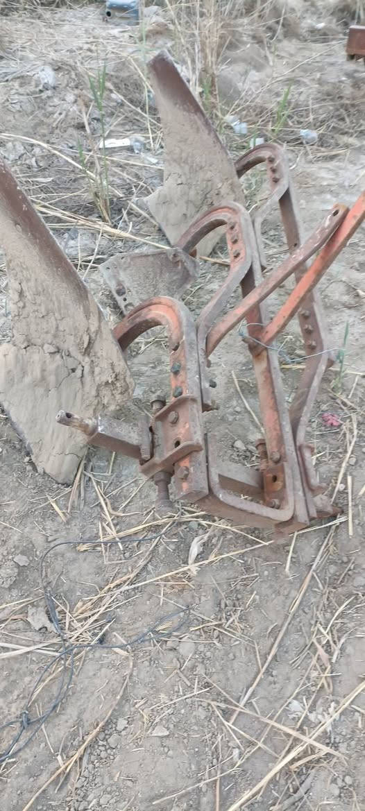 فدان حجم ٨للبيع السعر ١٢٥/***********
