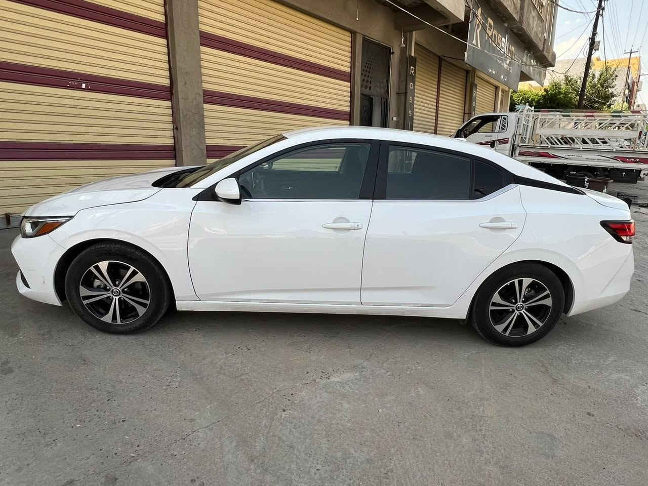 نیسان سێنترا ٢٠٢٣ SV
ژمارە کاتی نەخروج کری
بوند صبغ  و بوستەک کارت 
ل ڤێرێ ٣ پارچە بەخ یت دەرکەتین
ارباک ستێرن و دوکمە سیستەمن
بێ شاصی 
سعرا وێ 116 $ و مەجالەک کێم
***********
