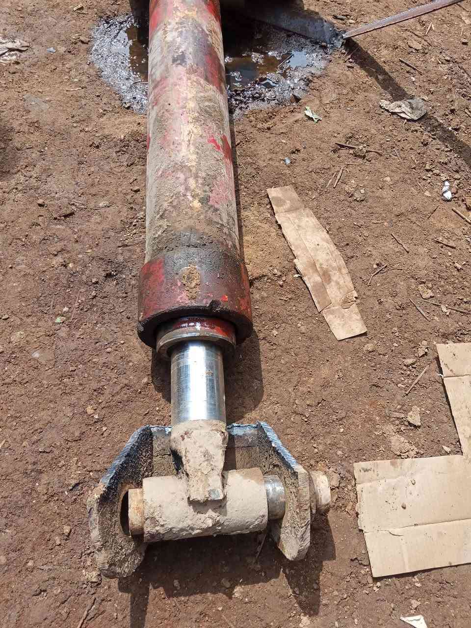 السلام عليكم جاك ابو صاروخ للبيع الرقم***********
