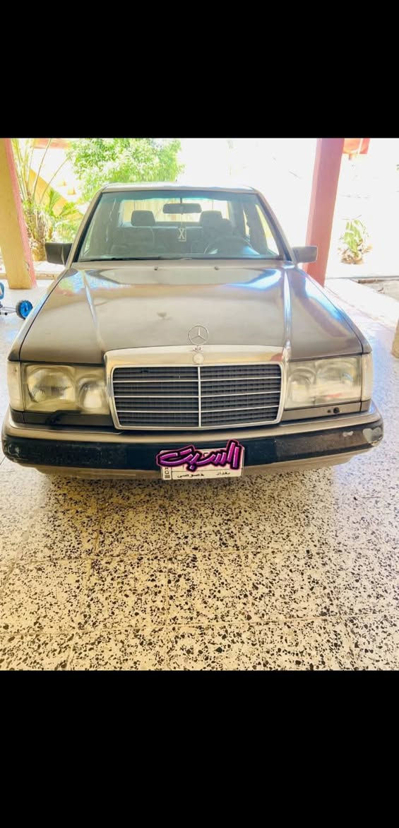 للبيع مارسيدس دب موديل 1991
حجم 300 مكينة كير بلادي لاتنقيص ولاتبخير  

السيارة بلاديه لا صبغ ولا ضربه

مناقصه برغي تبريد تدفئه شغال 

صدر امامي خلفي دبلات جديد

كهربائيات شغاله بالكامل 

غرفة نضيفه جدا

لسيارة بأسمي رقم بغداد

العنوان /صلاح الدين/الدجيل

السعر 75 وبيهة مجال اتصل وبالخدمة 

للاتصال والاستفسار ***********
***********
