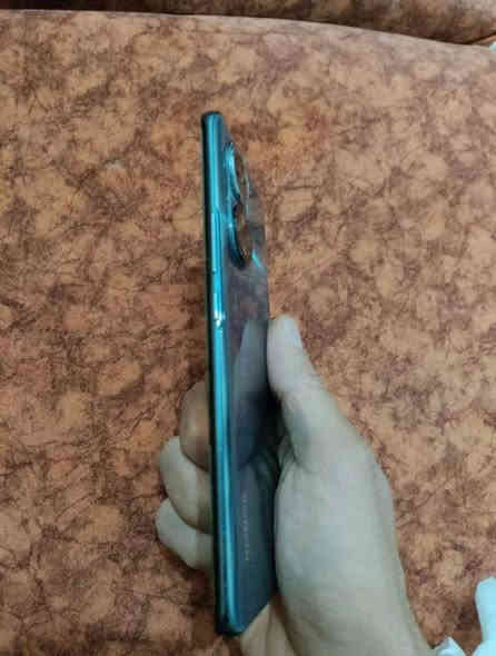 السلام عليكم
هونر 50 للبيع ذاكره 256
سعره 215 و بي مجال بسيط
مكاني النجف
للاستفسار مراسله خاص او واتساب *********** النجف
