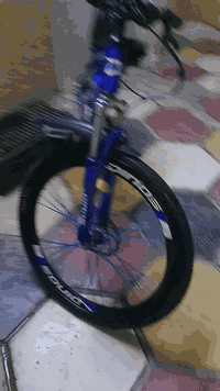 السلام عليك بايسكل للبيع جبلي حجم26 العنوان حي اور البايسكل خير من الله الرقم ***********
