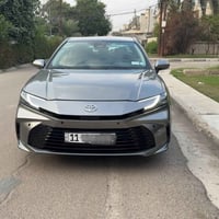 كامري هايبرد • ٢٠٢٥ • ٨٠٠٠ كم