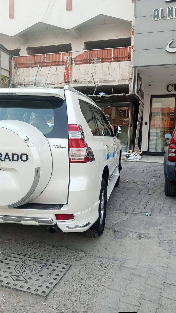 السلام عليكم اخوان عندي برادو موديل 2010 محدث 2017 تحديث أصلي ودرجه أولى رقم بغداد تحويل ثاني يوم لون ابيض نص فول مكينه 4 سلندر سبير تعليك شاشه كامرا تحكم استيرن تبريد تدفئه كل شغال
الاستفسار 
رقم النقال ***********
اخوكم سيد عابد الموسوي
