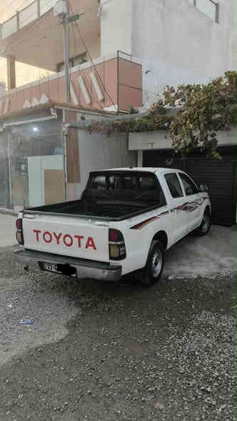 مەرزیە 2013 نزم ، زۆر خاوێن ە ، شاشە زینون و حەرارەیە ،پارچەڕەش لەسەر ساغی ، بۆدی یەکەی نەگۆڕاوە ، مەکینەی نەکراوەتەوە 198 هەزار ڕۆیشتووە
بۆ زانیاری زیاتر پەیوەندی بە خاوەنی بکە، وەڵامی کۆمێنت نادەمەوە هی من نیە *********** رانية
