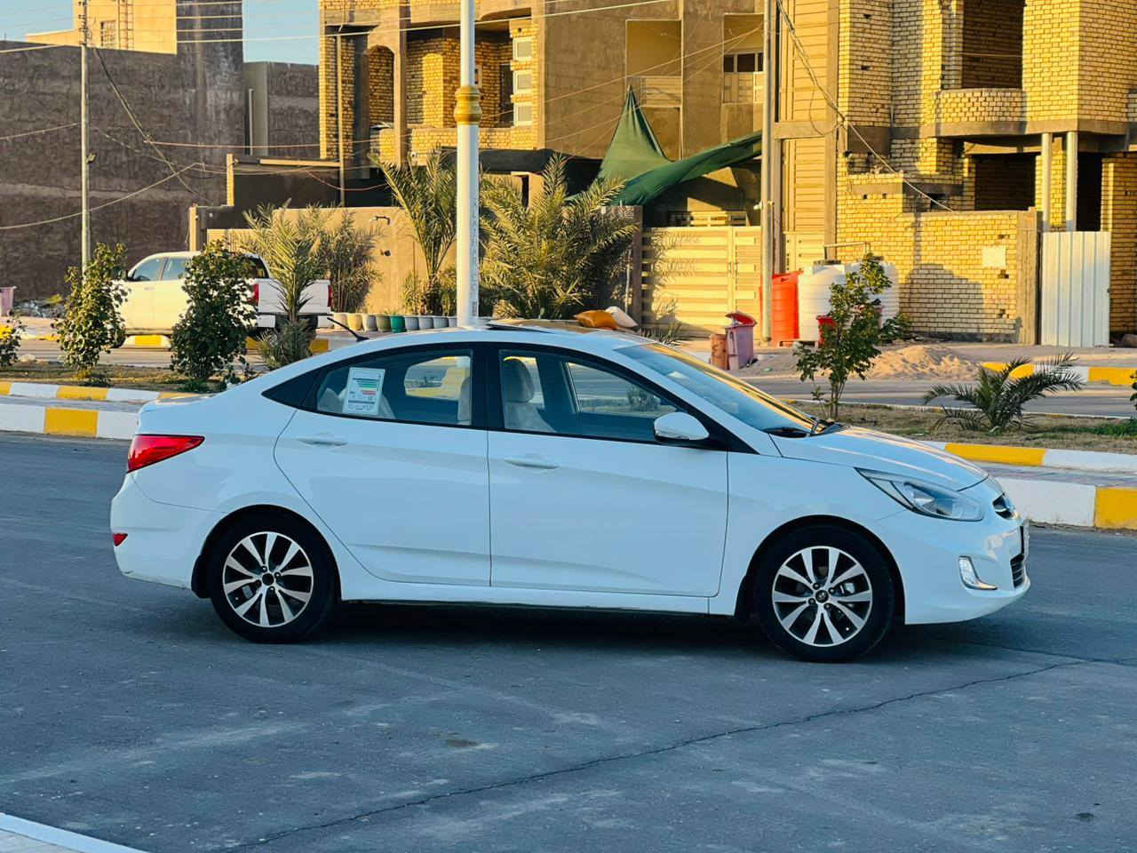 السلام عليكم للبيع
هونداي اكسنت 2016 رقم بصرة تحويل مشروع وطني خليجي بيه باب سايق مبدل اصلي نفس لون والباقي كفاله ضربة وصبغ تبديل مكينه 1600 دوش مامفتوح فول مواصفات فتحة داخل بيجي 5 ويل كب كروم سياره جديدة وجاهزة كلش تخم تاير وتبريد وحدادة مكفولات مكانه ناصرية

***********

سعره 100
