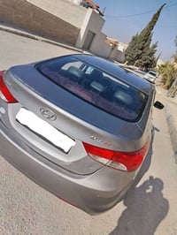 إلانترا • قابل للتفاوض • يجي خاص