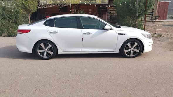 اوبتما خليجي ٢٠١٦
رقم اربيل الرقم الجديد الانكليزي
المحرك ٢٤٠٠ دوش دبل كزوز
السيارة ماشية   ٩٢ قابل للزيادة
سونار السيارة مرفق مع الصور
المواصفات
بصمة تشغيل عدد ٢
اشاير بالمري
ترحيب عند الاقتراب 
مقاعد جلد 
٣ انظمة قيادة
يدات نيكل
شفتات ستيرن
تحكم ستيرن
مري شفط
تبريد قطعتين
حساسات امامية خلفية
مكان السيارة بغداد
السيارة شرط التحويل
للاستفسار الاتصال ***********
