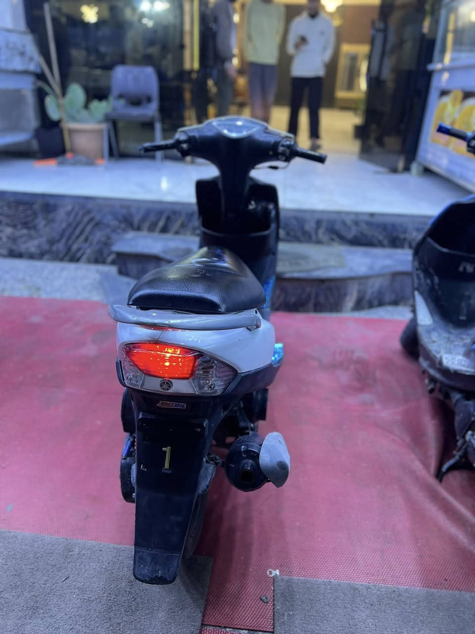 سلام عليكم حبايب ماكسات عدله للبيع كلهن شغلات لباديات كل من وسعرة اسعر خاص مكاني بغداد جديدة سريع محمد القاسم تصل وتدلل(***********)
