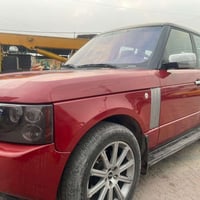 رانج روفر خليجي للبيع كفاله من الحادث والضربه والصبعىغ فول مواصفات شاش...
