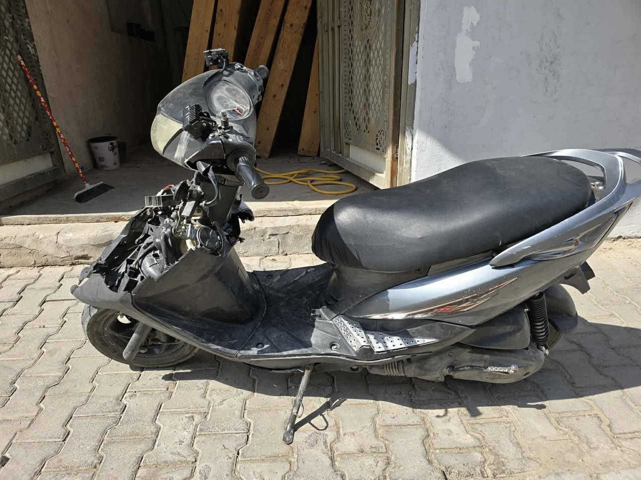 للبيع ماكس ثعلب 4 ولفات ياباني كلشي شغال بيها ماعوزها نقص سعرها 350 بيها مجال اكفل سرقه وعشائر *********** وات ساب
