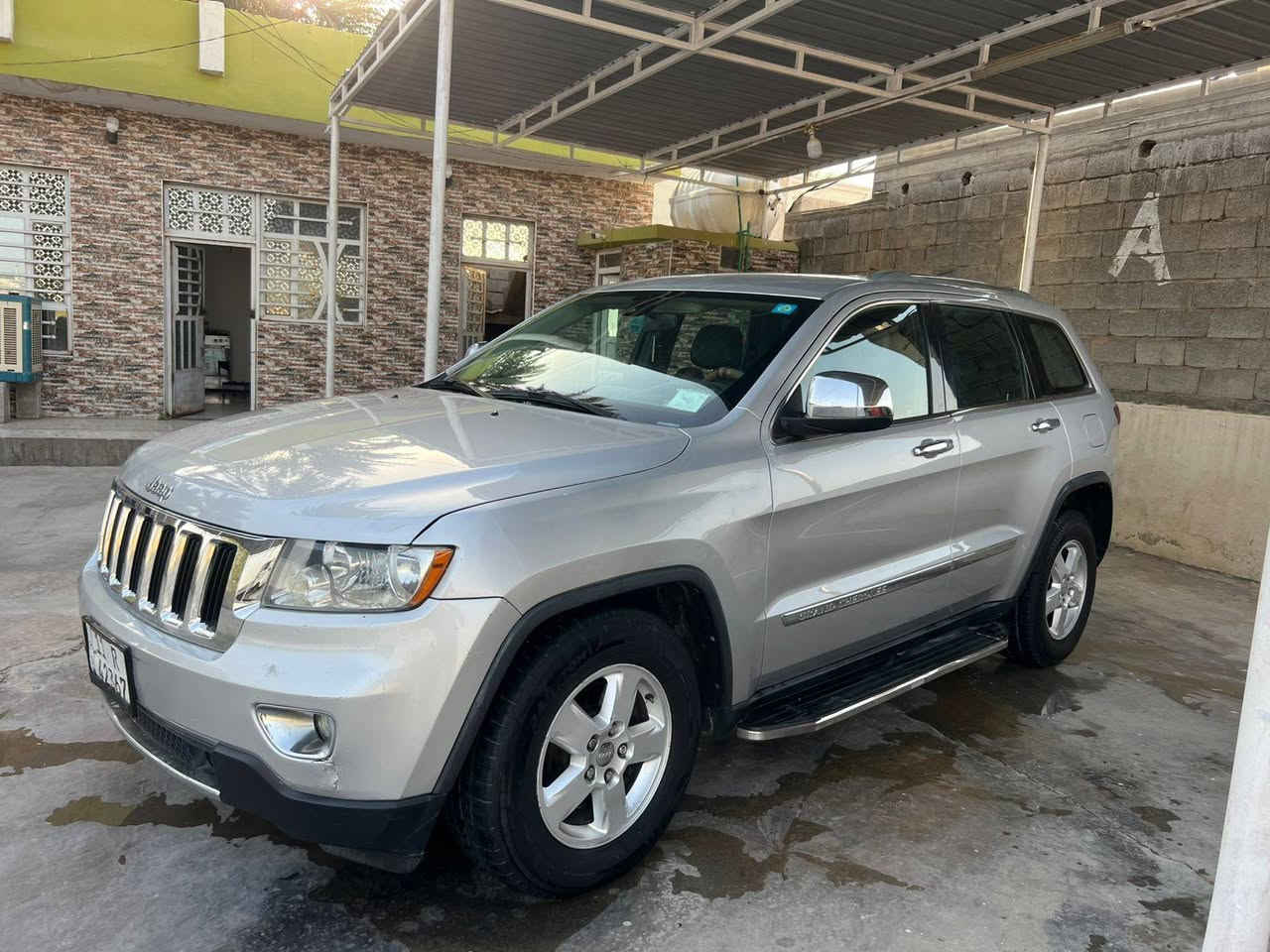 السلام عليكم اخون عندي هاي سيارة جيب موديل 2011 وارد امريكي سيارة كلين تيتل داخله كفاله بس داعميه فقط وهنا صار بيهة شبرين صبغ بخشم الجمرلوغ  فقط كفاله من دواخل ومن الفتح ومن كلشي سيارة فول مواصفات عدة الفتحه تحكم ستيرن جهتين كامرة خلفي كشنات كهرباء بصمه تشغيل بصمه بيبان V6 3600  سيارة جديدة بمعنا الكلمه على الفحص  سيارة على كل عيب وين يعجبك افحص لتخلي شي بنفسك سونار ثنين بيهة تخم تاير جديد صدر أمامي خلفي مكفولت كفاله سيارة على كل عيب تفاصيل أكثر  رقم بغداد ألماني مشروع وطني تحويل ثاني يوم مكان ديالى بعقوبه شراي يتصل ويدلل وهاذة رقمي *********** السعر 148 وبي مجال صور حادث مرفق المنشور
