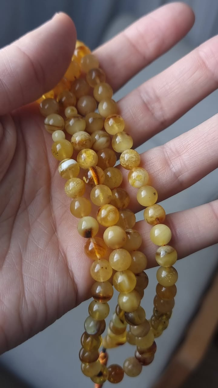 بسم الله تبارك الرحمن
مسباح كهرب شفاف مغيم
السعر ٦٤ الف
وزن المسباح ٣٢ غرام
متوفر توصيل
٩٩ حبة


**إذا كنت صاحب هذا الإعلان وتريد حذفه لأي سبب، رجاءا أرسل رسالة إلى الدعم الفني**