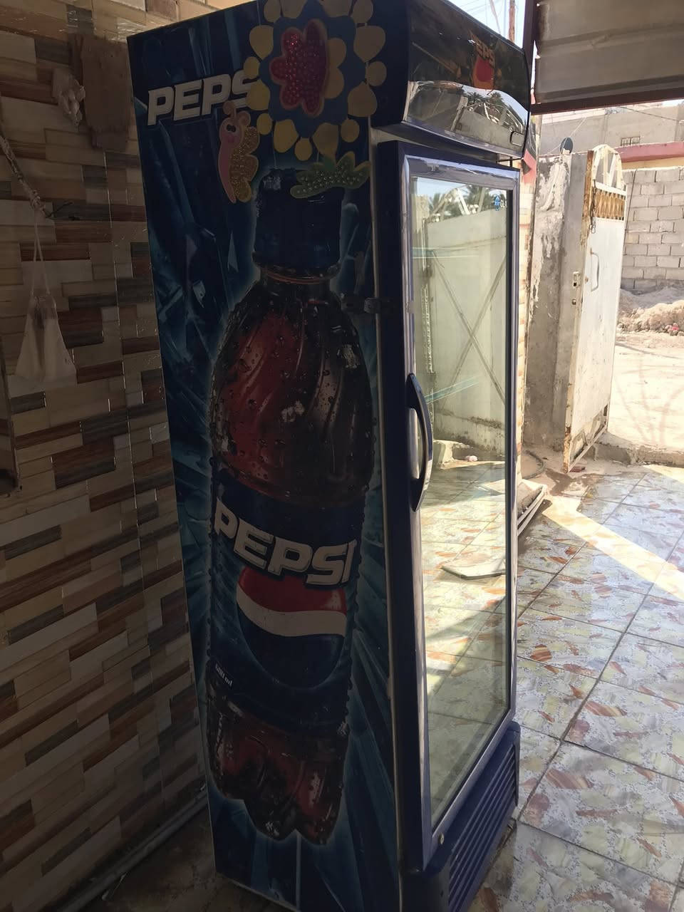 سلام عليكم عارضه للبيع نضيفه سعرها 250 مكاني بابل شارع 80       ***********
