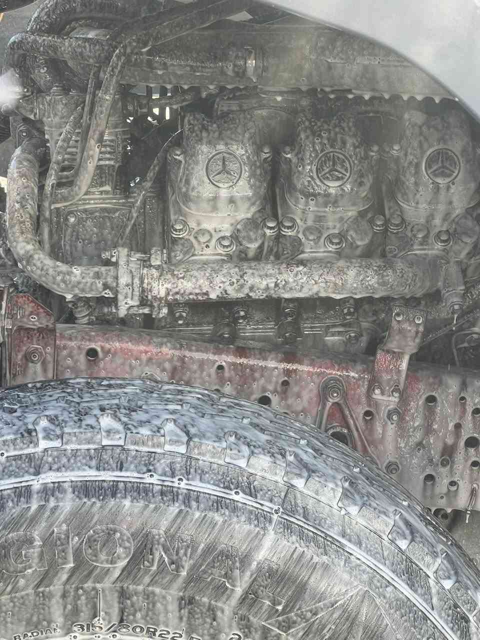 للبيع بسمي سنوي قلاب
مديل 92 مكينه تيربو كير 6 وشلعه فافون 
حداديه كهربائية جديد تخم تاير 
الشراي يخابر ***********
