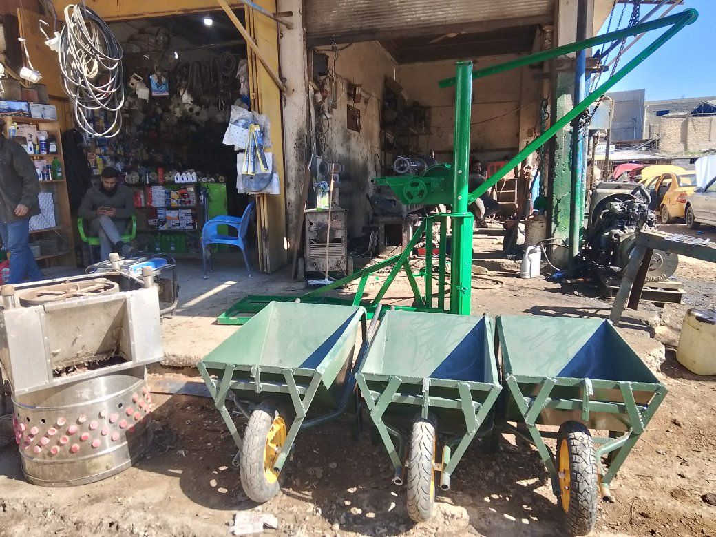 محل حسين محمد عوض لبيع الونجات و العربات التسكام
حله/باب المشهد/شارع الحداده/مقابل علي برغي 
***********
