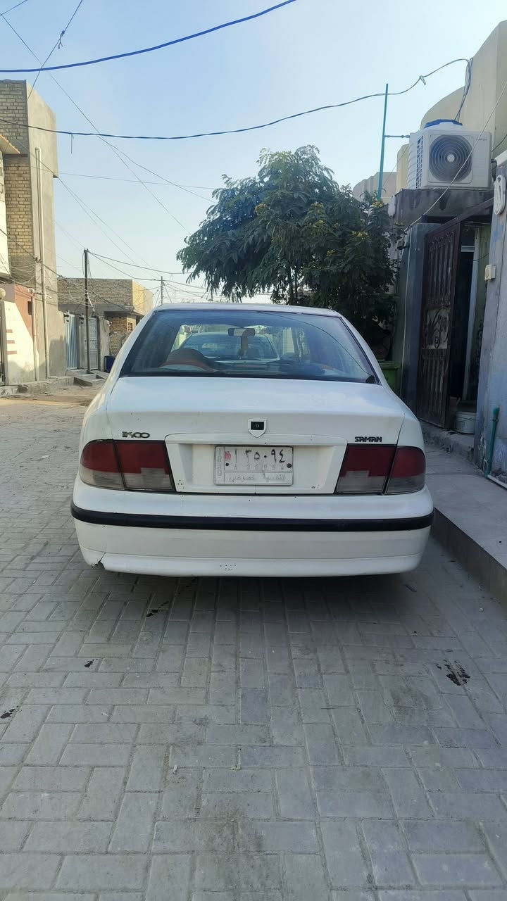 سلام عليكم سمند للبيع او مراوس
سياره حلوه ونضيفه وجاهزه 

كير مكينه مكفولات 

حداديه زينه 

السعر 32 وبيه مجال 

***********
