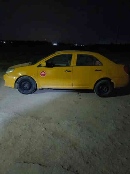 جيلي mk.  2010.  رقم واسط مميز.  كير مكينه كورلا اوتو.   حداديه وره وكدام جديده كهربائياات شغاله تايرات نص عمر مكينه خيط تبخير. المكان بابل.    السعر 10وبيه مجال.    ***********.      مصفره هيئه وغرامات وراعيه موجود
