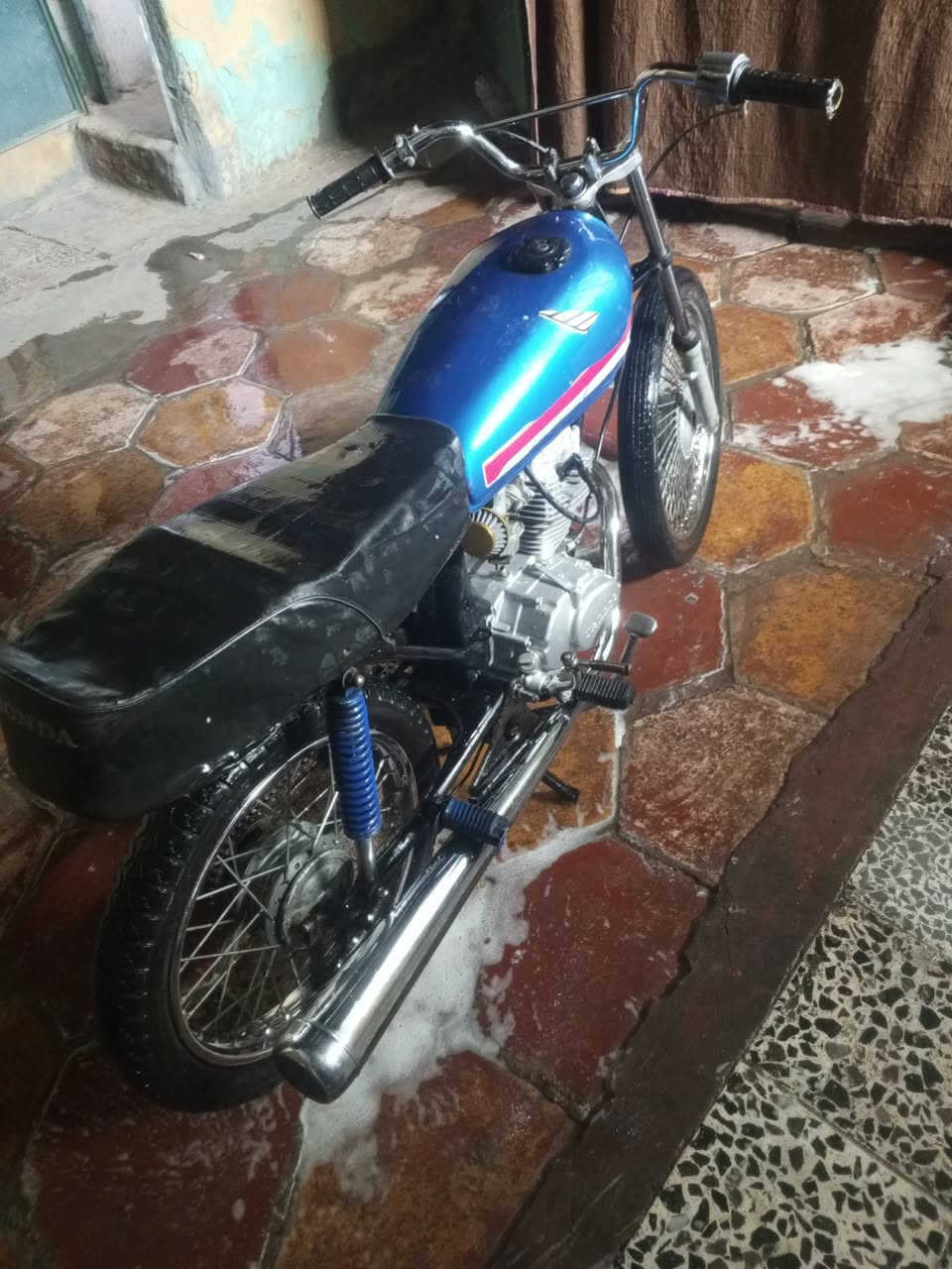 للبيع اربعه كير كلك
مكفوله
مديل 18
السعر خاص 
كربلاء  امن الداخلي


**إذا كنت صاحب هذا الإعلان وتريد حذفه لأي سبب، رجاءا أرسل رسالة إلى الدعم الفني**