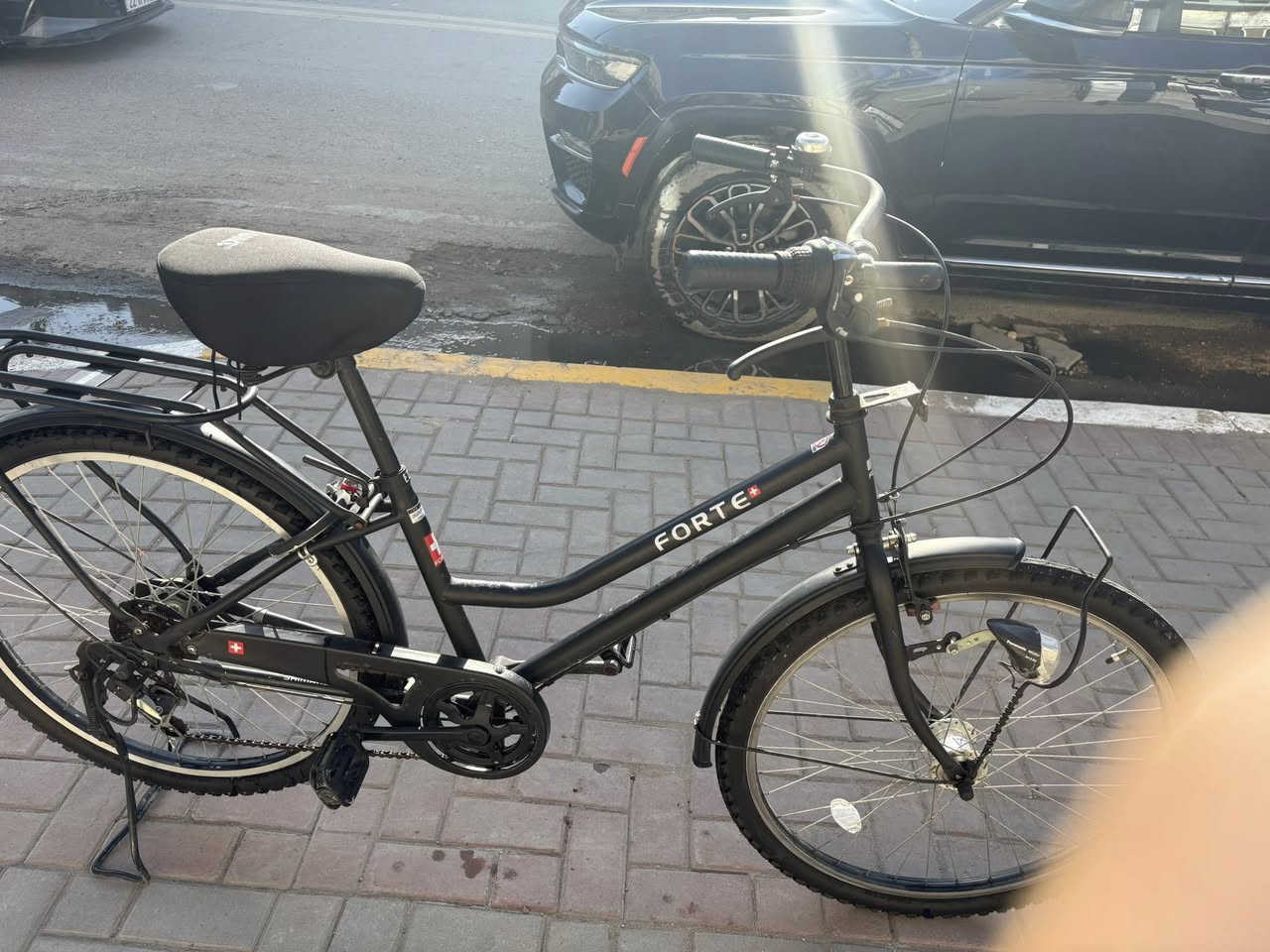 بيسكل البيع حجم ٢٦ كير وحساس تير عريض مكان المعلمين سعر اتصال رقم ***********
