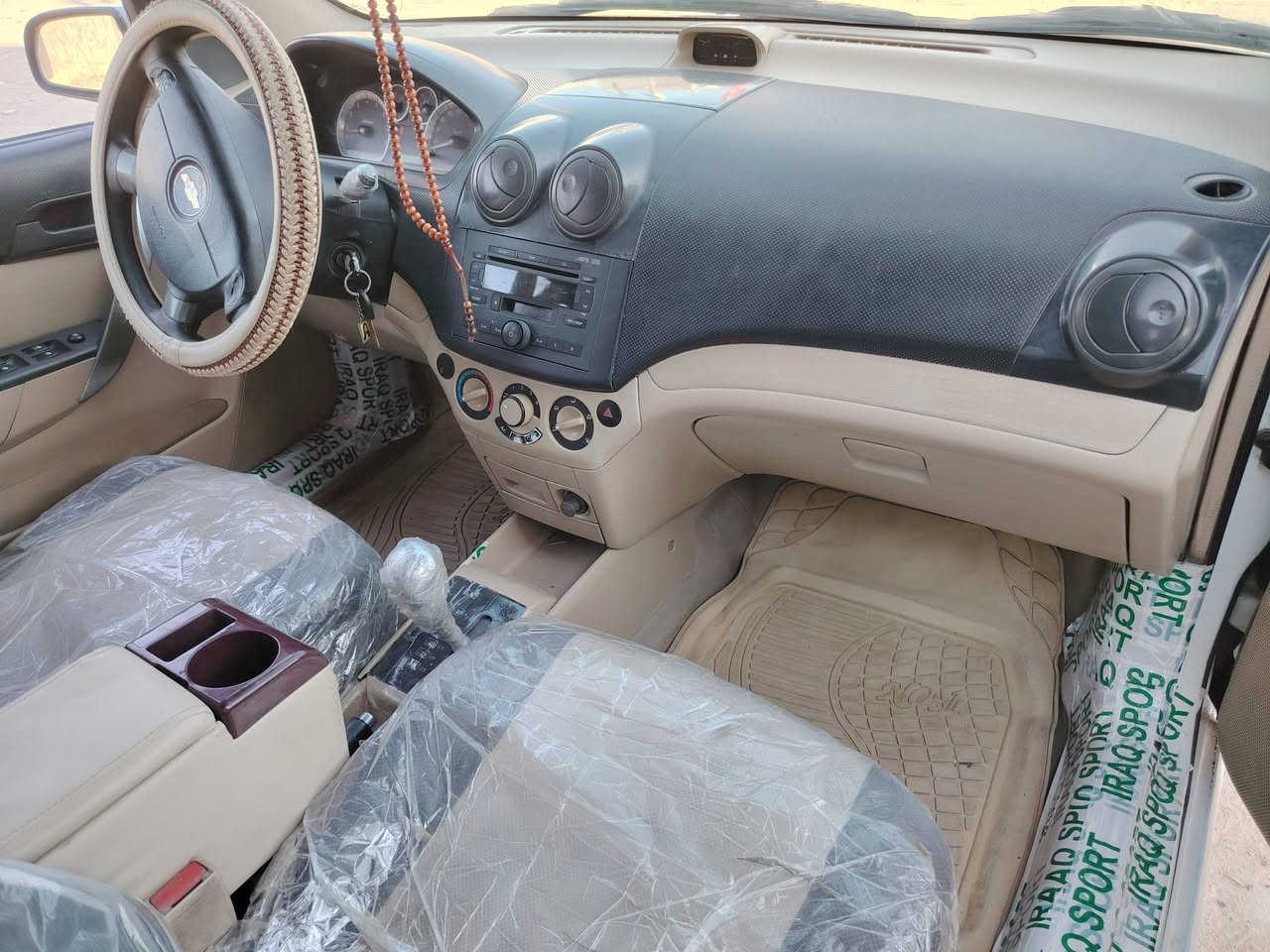 السلام عليكم أفيو للبيع 2011 خليجي السياره مكفوله بس صابغهه حزام الجماليه فقط سعر ٦٥ وغير متواجد عل فيس ***********
