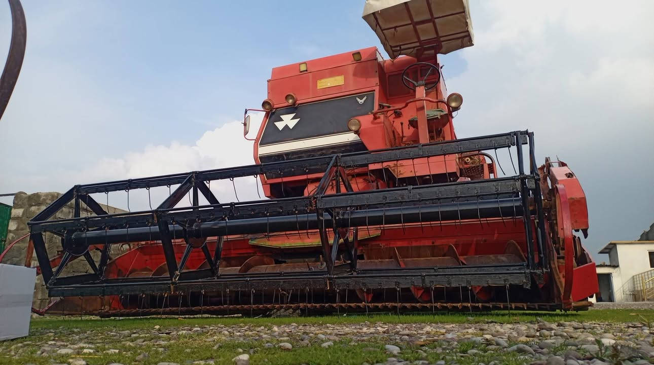 سعر 60 ورقە مجال زۆر پاکە
ئەم دەڕاسە بۆ فرۆشتن
موديل 90 ڕقم واست وکالە شرت
***********
***********
