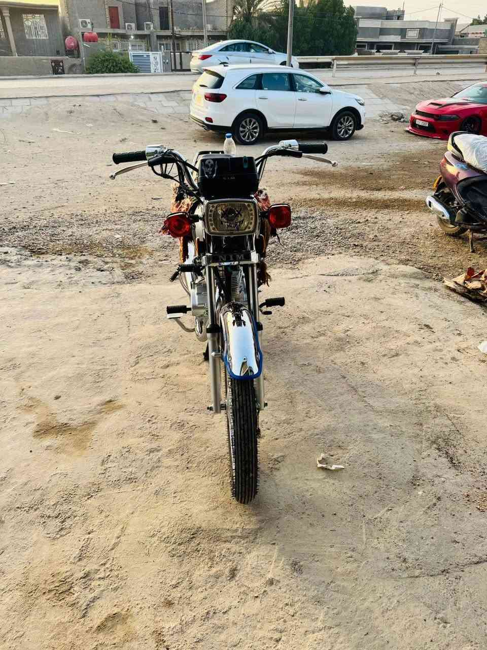 السلام عليكم دراجه نامه مديل ٢٧ كفاله سعر 700 قفل ***********
