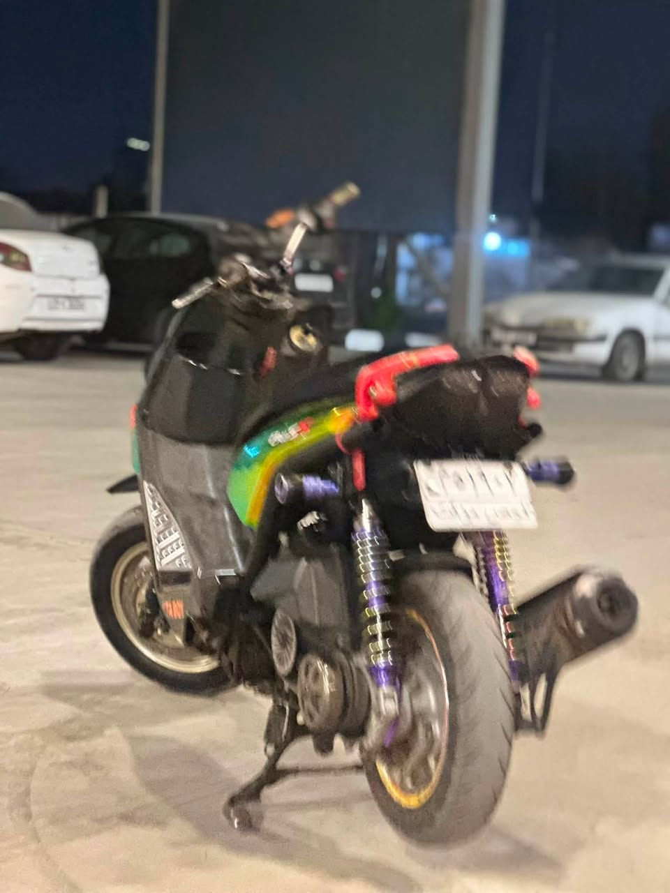 سلام عليكم 
دراجه للبيع  سكنس رياضي مكينته ماعرف شكد 
بيه هواي تزويد تفاصيل خاص ول مو شراي 
لا يتعبني هيج دراجات اسعارهن معروفه 
السعر مليون 850بيه مجال بصيط  مكينته TM
مكاني بغداد البياع 
***********واتساب
