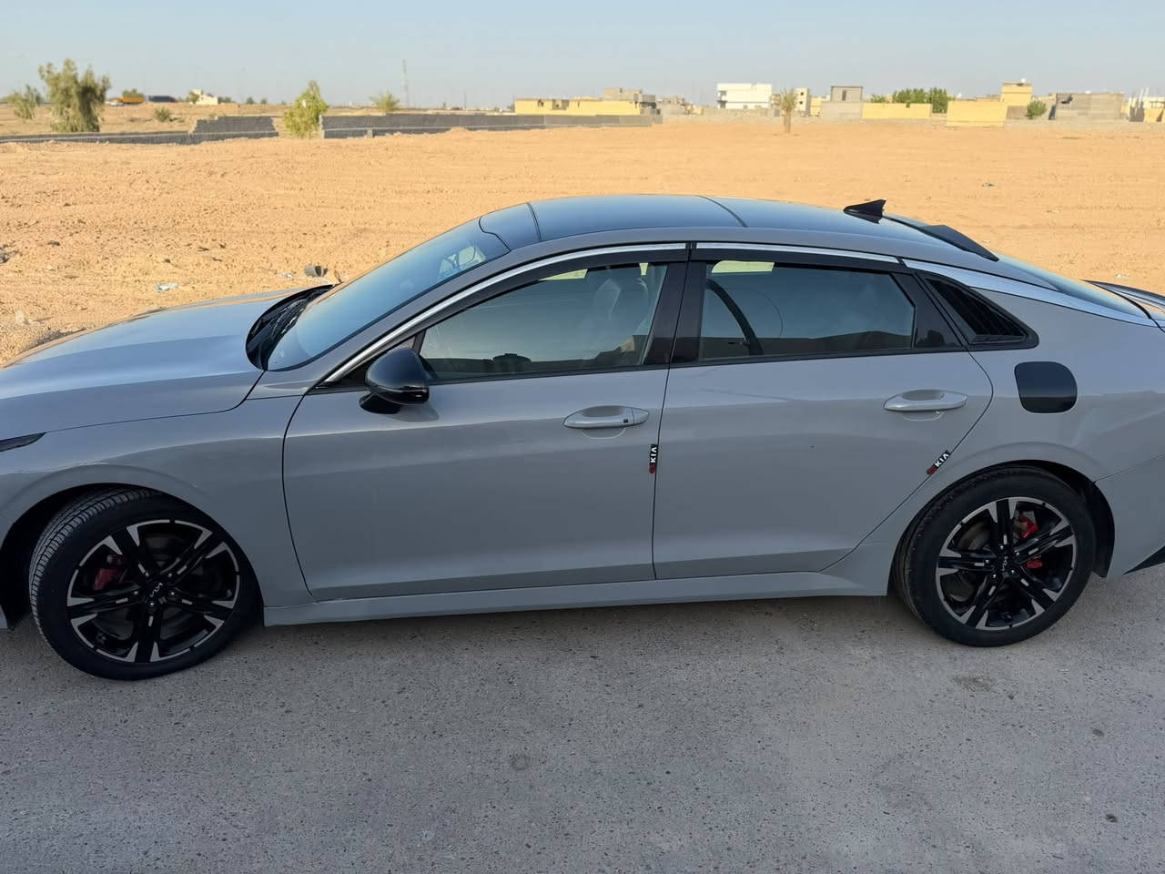 -
كيا كي فايف جيتي لاين

KIA k 5 GT lian

اللون( اسمنتي) فول نضافه

موديل 2023 (معوقين)✅✅

السيارة بيها( جاملغ امامي) وطخه بسيطه كلش بخشم البنيد+لباب الخلفي شخط ومصلح

فول مواصفات1/1🔥

بنوراما فتحة سقف 

دخول بصمه ذكي

نظام ترحيب اضويه يدات

تشغيل عن بعد 

بصمة ابواب

حجم المحرك1.6T✈️  

شاشة كبيرة اندرويد اوتو ابل كار

سايد بريك بصمه

اوتو هولد Auto Hold

حساس ضغط الاطارات 

الداخل ماروني المرغوب

 كامره دواره خلفيه 

رادار امامي 

 اشاير في المرايا+رادرات جانبية و خلفيه و اماميه 

حساسات خلفيه

نقطه العمياء

قيادة ذاتيه 

تحديد مسار

مثبت سرعه 

توقف ذاتي

تبريد شاشة + مناخ منفصل  

كشنات جلد   

اشاير بالمري 

لدترحيب 

لد امامي LED

لد خلفي LED

جنطه  فتح اوتماتيك عند الوقوف 

ويل كب كروم  18

سبايدر خلفي

اوضاع قياده Drive Mode

نظام سبورت sport

 نظام نورملNormal

نظام سمارت Smart

تحكم ستيرن جهتين  

مع شفتات ستيرن رياضي

دركة سبورت مختومه (GT)

 بعد بيهة مواصفات الفول

مكان السياره الفلوجه
السعر ١٧٥

لتواصل ***********

***********
