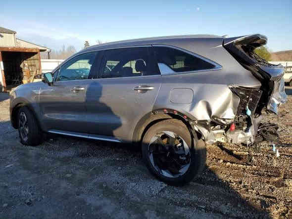 (اعـــــــــــــلان مــــــــــــــــزاد 📢 ) 

2025 KIA SORENTO SX PRESTIGE 

كيا سورنتو برستيج : ٢٠٢٥

ضرر السياره : كما موضح بالصوره 

تاريخ الــــــمزاد الجمعه : 2025/12/5

وقت المزاد الساعه : السادسه مساءا 

اللـــــــــــــــــــــــــــون : نفطي 

عداد المسافه : 2.129

حجم المحـــــــــرك : 4 سلندر 1.6 هايبرد 

مدة الوصول : 60 الى 75 يوم

للإشتراك في المزايدة يرجى الحضور الى  مكتبنا للـتأكيد على تثبيت السياره المزاده.

العنوان : النجف الاشرف قضاء المناذره( ابوصخير) شارع حيره ابو صخير مكتب عمار لمزاد السيارات الامريكيه 

               تلفون 
              *********** واتساب
              *********** للاتصال
               عمار ابو عباس
