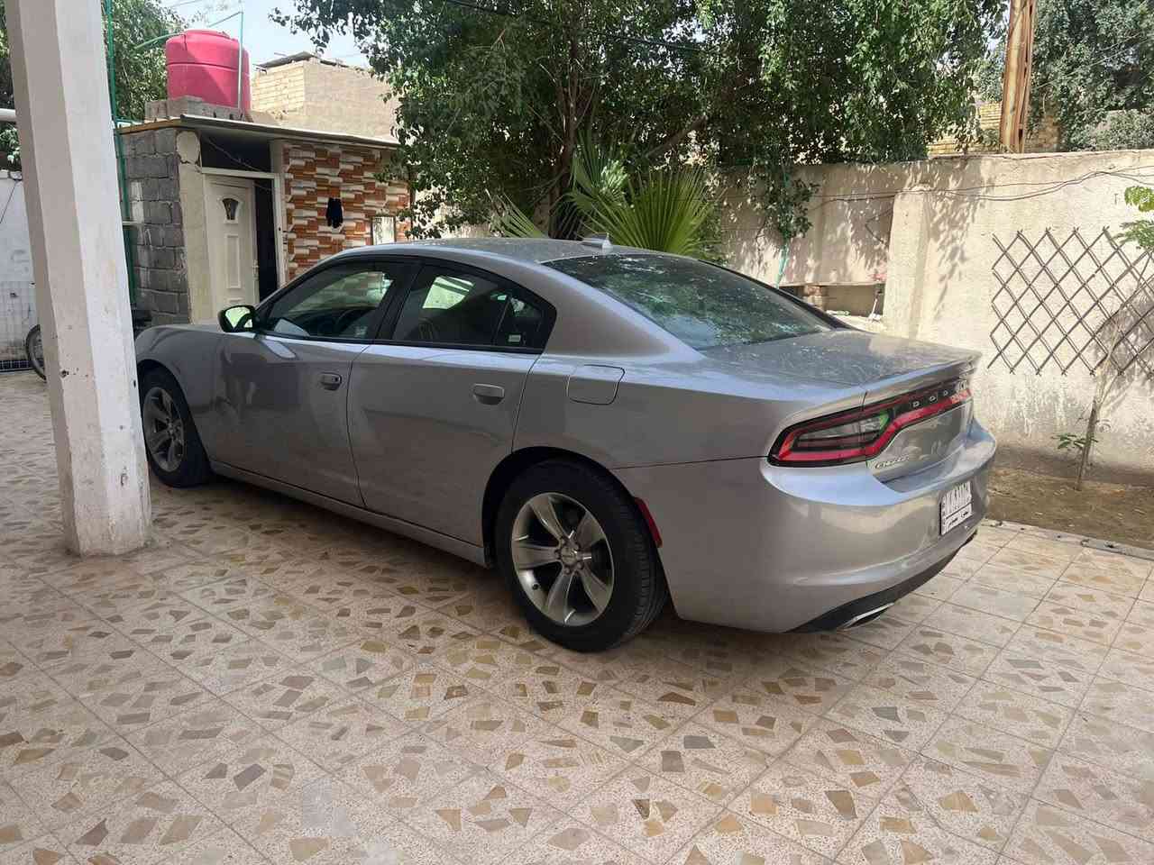 سلام وعليكم جاجر مديل 16 اصل سياره مكفوله من صبق بيه قطعتين مبدلات بدون شواصل ولا لقود كفاله سياره جديده معنه كلمه سعرها 164 بكاني بصره  ***********
