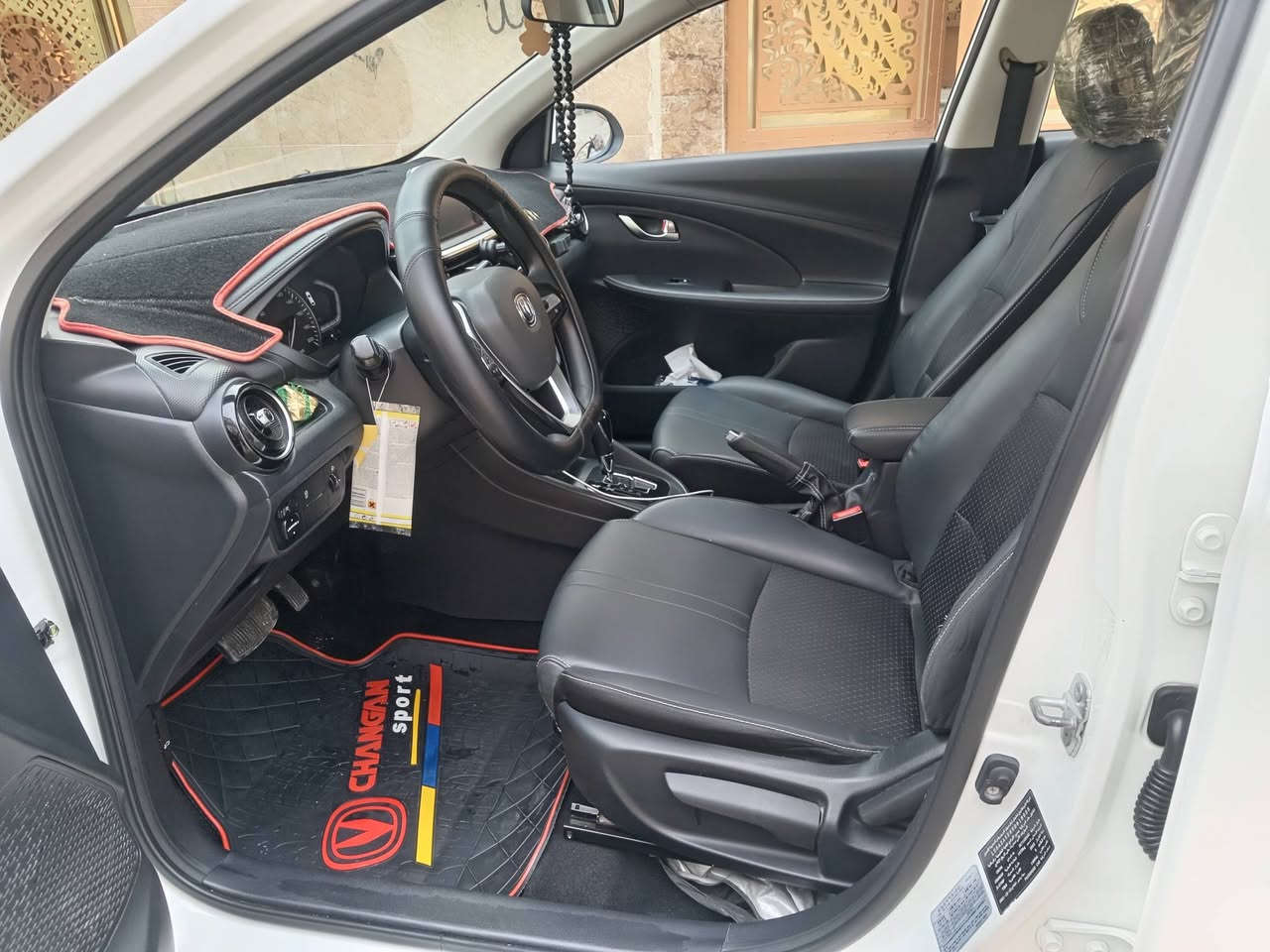 السلام عليكم شان جان موديل ٢٠٢٢ حرة باسمي استلام شركة وبضمان الشركة كير مكينة ١٥٠٠ ماشية ٥١٠٠٠ للمعلومات الاتصال على الرقم ***********
