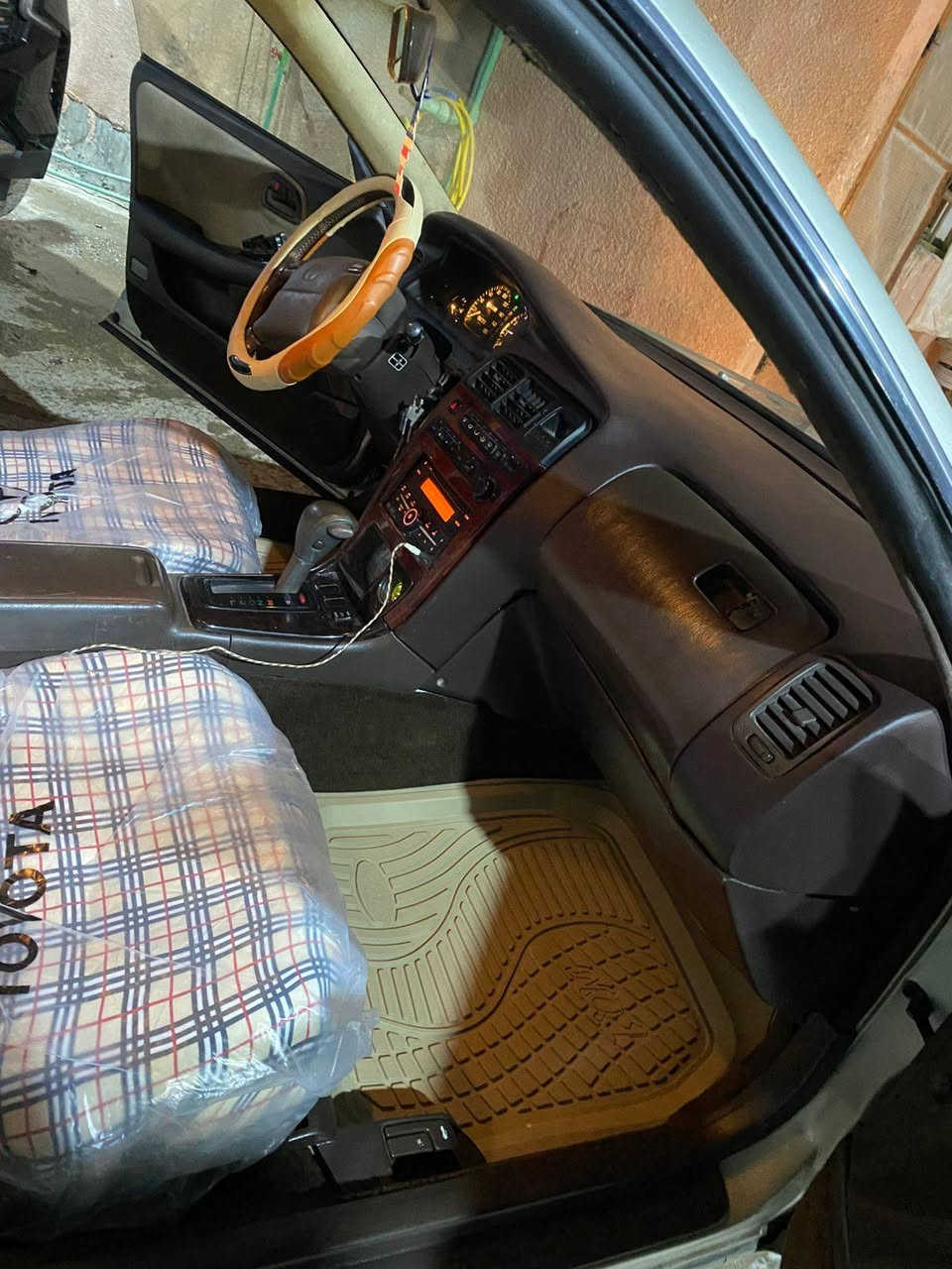 مارك نفخ خمسه وتسعين اصل السياره بس كصه قماره  السياره سستم جديد دشبول جديد الآيات جديد تخم تاير جديد السياره جاهزا حداديا ورا وكدام جديده تنكي بنزين جديد السيارا ونجي اصل مكفولا من النقل اترايك البغداد البيع مستعجل الحيا تخم قرفت صندوك جديده غير متواجد على التلكرام للتواصل *********** ابو الخصيب, البصرة
