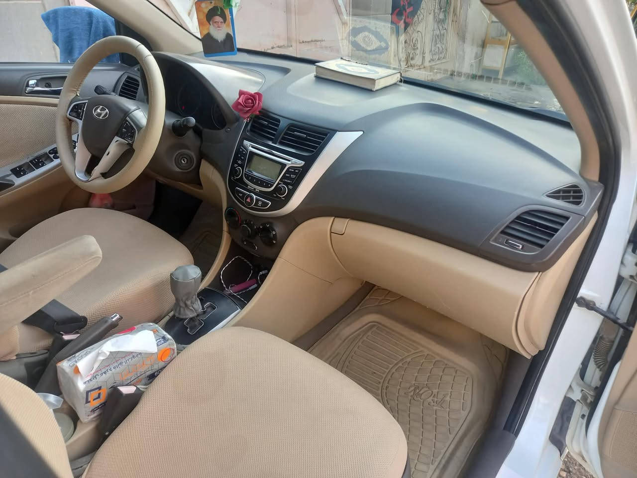 السلام عليكم
اكسنت 12 جديد مال جناي
تخم تاير جديد
تبريد تتفئة
رقم سليمانية الجديد
***********
