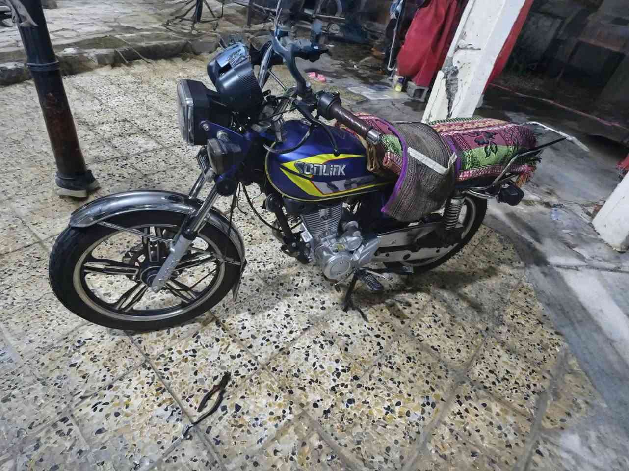 سلام عليكم سافاني سونك موديل 2024 الدراجه جاهزه أوراق وكيل شلعه ومعدل ودراجه علا بلادها وما ناقصها شي
 سعر 630 وبيها مجال 
مكاني بابل محاويل رقمي ***********
