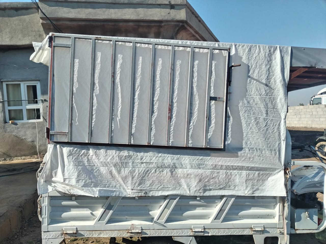 محجل ستوته بعيره كامل مكمل السعر 100وبيه مجال قليل ***********
