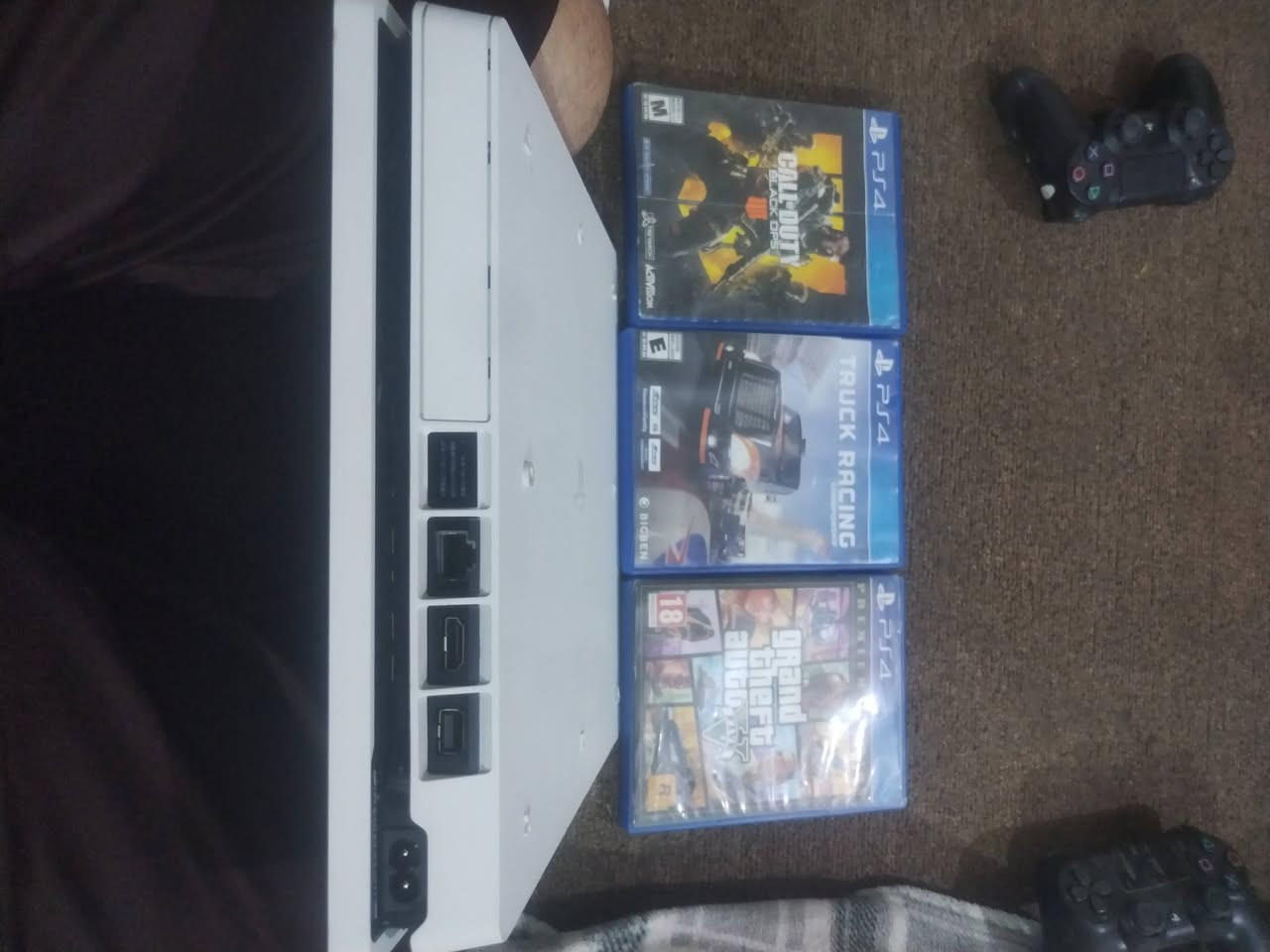 السلام عليكم بلي 4 باندل ابيض سلم كسر كارتون مع يدتين مع مجموعه اقراص درايفر
ب240


**إذا كنت صاحب هذا الإعلان وتريد حذفه لأي سبب، رجاءا أرسل رسالة إلى الدعم الفني**