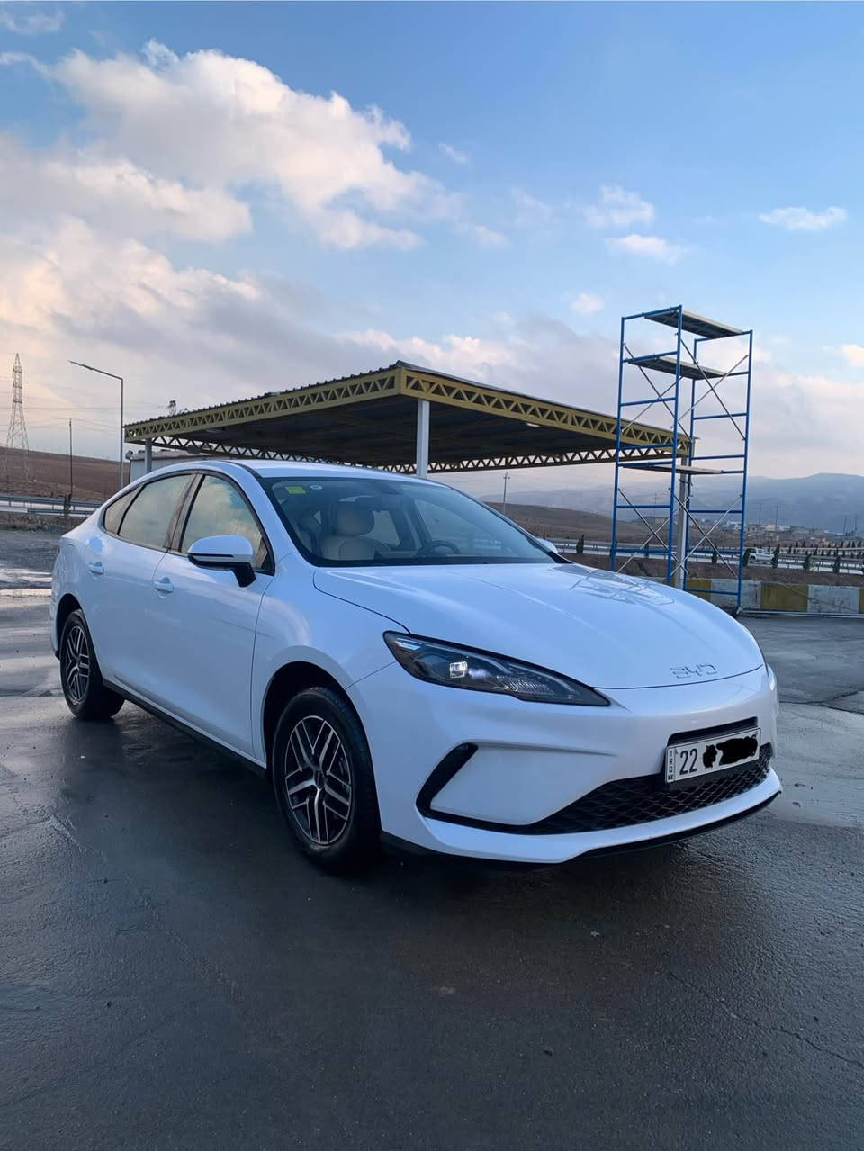 Byd 05   2025
سياره كه هيجي نيه ده حامي لو ده حامي به شه رت ره قه م هه وليره  5هه زار روشتوه سعرش 135مه جال
*********** أربيل, العراق
