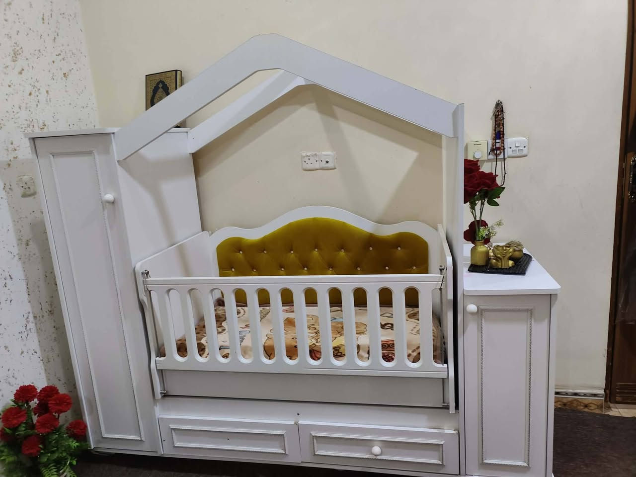 بيع مستعجل  كوت الزهراء جرابي ع 35 الوحده كاونتر 250
سرير طفل تركي كانتري  مع كنتور 250  ***********
