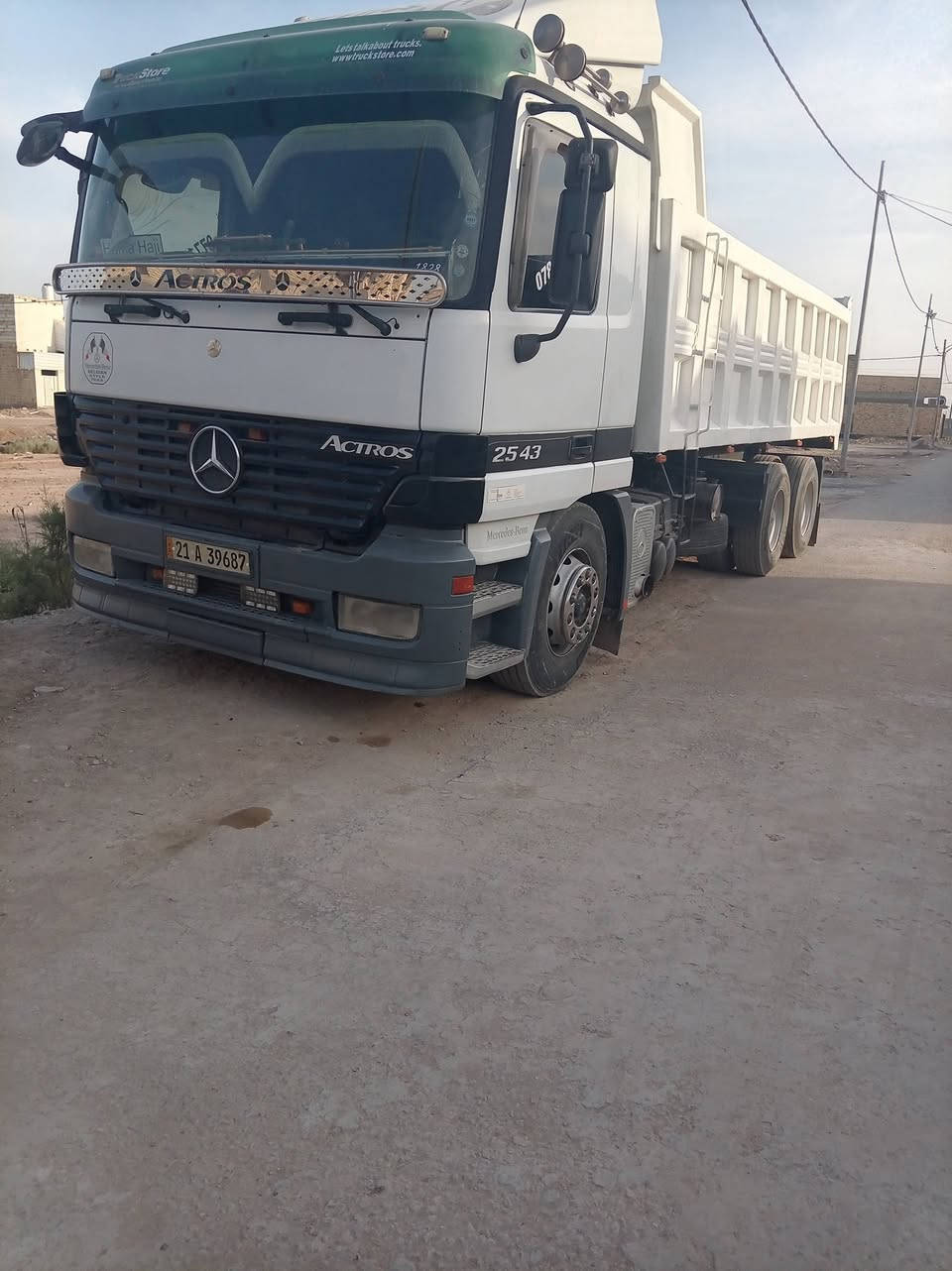 اكتروز للبيع موديل 2002حجم 4325مكفوله كفاله عامه مكاني بابل القاسم سحال ***********اثير 0787613906
