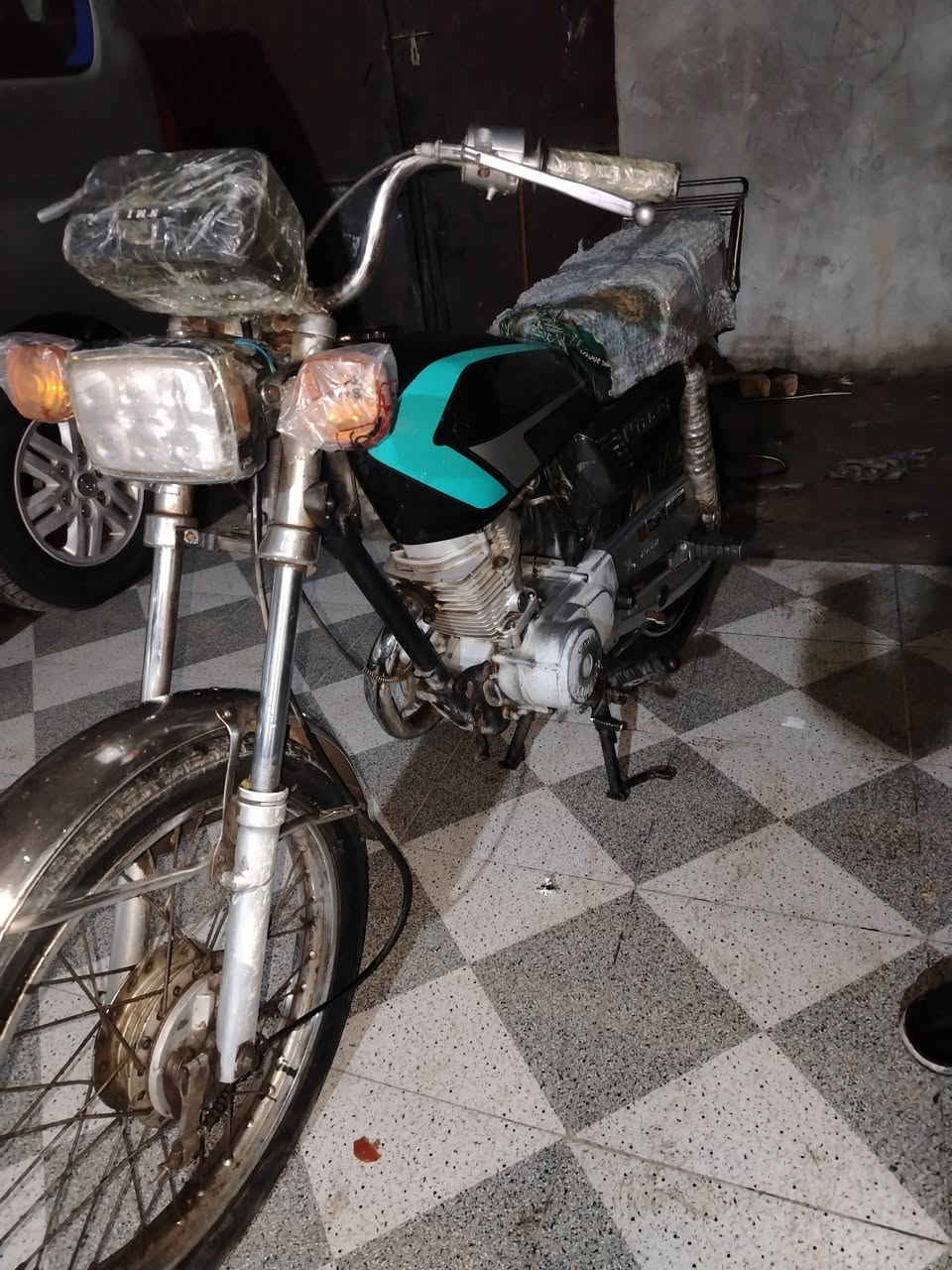 سلام عليكم شباب دراجه للبيع  مكان المجر الكبير سعر ٣٥٠


**إذا كنت صاحب هذا الإعلان وتريد حذفه لأي سبب، رجاءا أرسل رسالة إلى الدعم الفني**