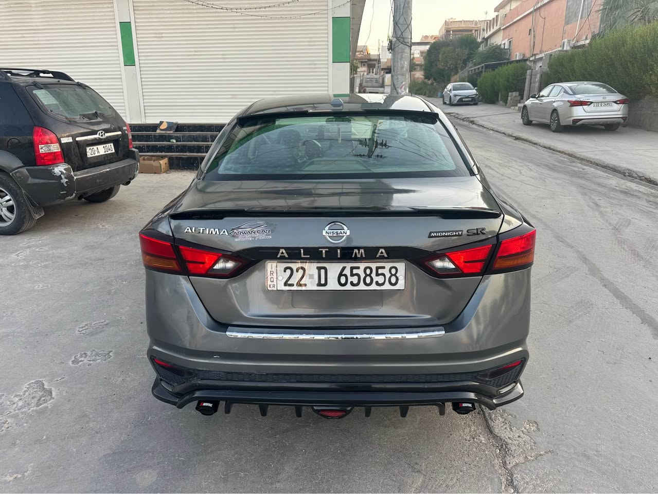 للبيع التيما SR
السعر 112 بيها مجال
***********
موديل 2020
الون نفطي 
بصمة ابواب
بصمة تشغيل
بصمة صندوك
كاميرة خلفيه 
تثبيت سرعه 
شاشه لمس 
شاشه جبيرة
رادار 360 درجة 
كاميرا خلفي 
ويل جديد 
تايرات جديد 
ماشيه ٢٩ميل
لايتات زنون بلادي 
كير مكينه بشرط 
سيارة بيهة 6  قطع صبغ ابيعلك حزام 
كامل كت اسبورت 
رقم سنويه جديد تحويل ثاني يوم 
مكان السياره ديالى خانقين خناقين, ديالى
